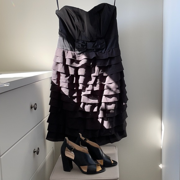 Nine West Leather Sandal - Picture 2 of 5